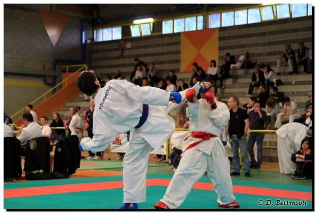 Christian Ferlinghetti, Karate Brescia, Gara Kumite, calcio mawashigeri sunbon